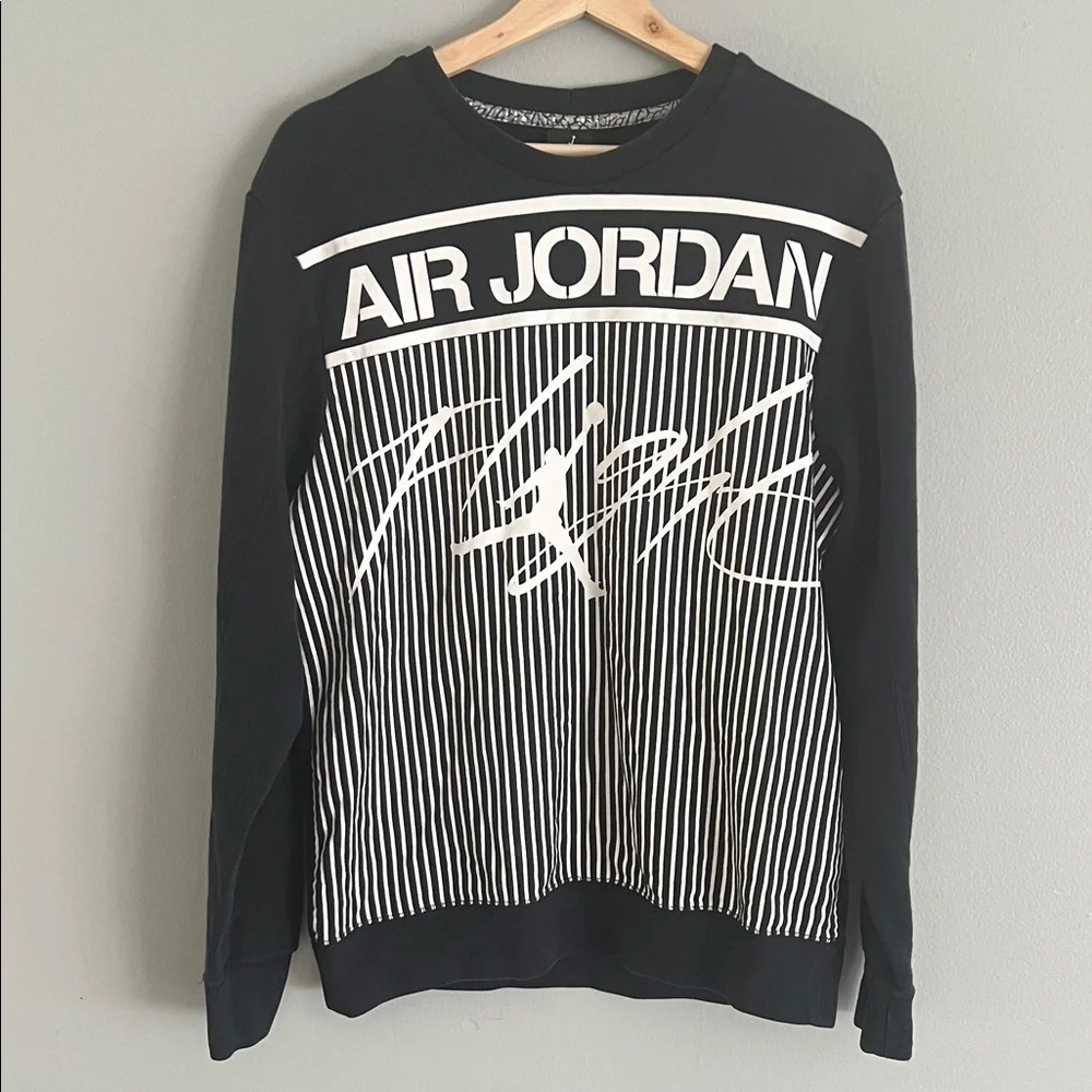 Jordan Flight Classic Crewneck Sweater In Large